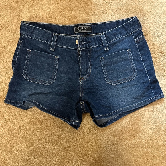 Guess booty shorts y2k - Picture 1 of 3
